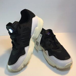 Adidas Boy's Yung-96 G27406 Size 6 Big Kids New
